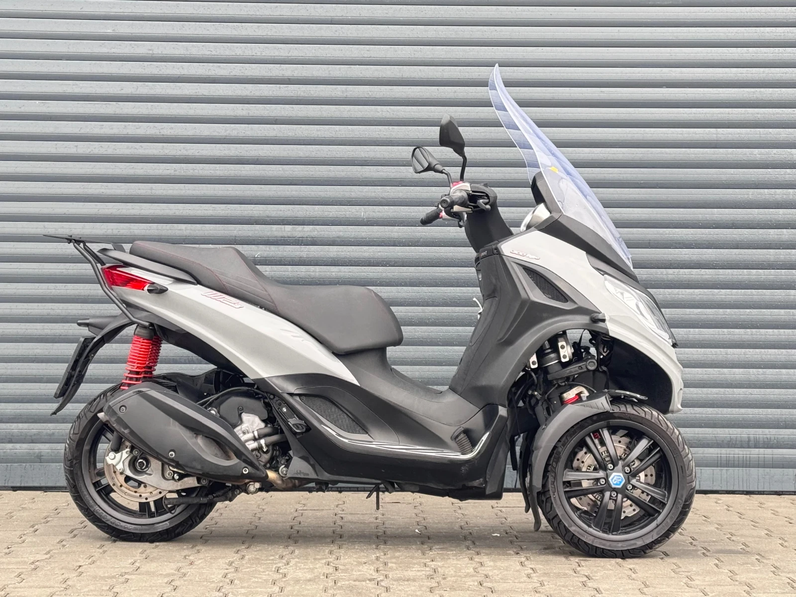 Piaggio Mp3 Nardo Grey, снимка 6 - Мотоциклети и мототехника - 54141471