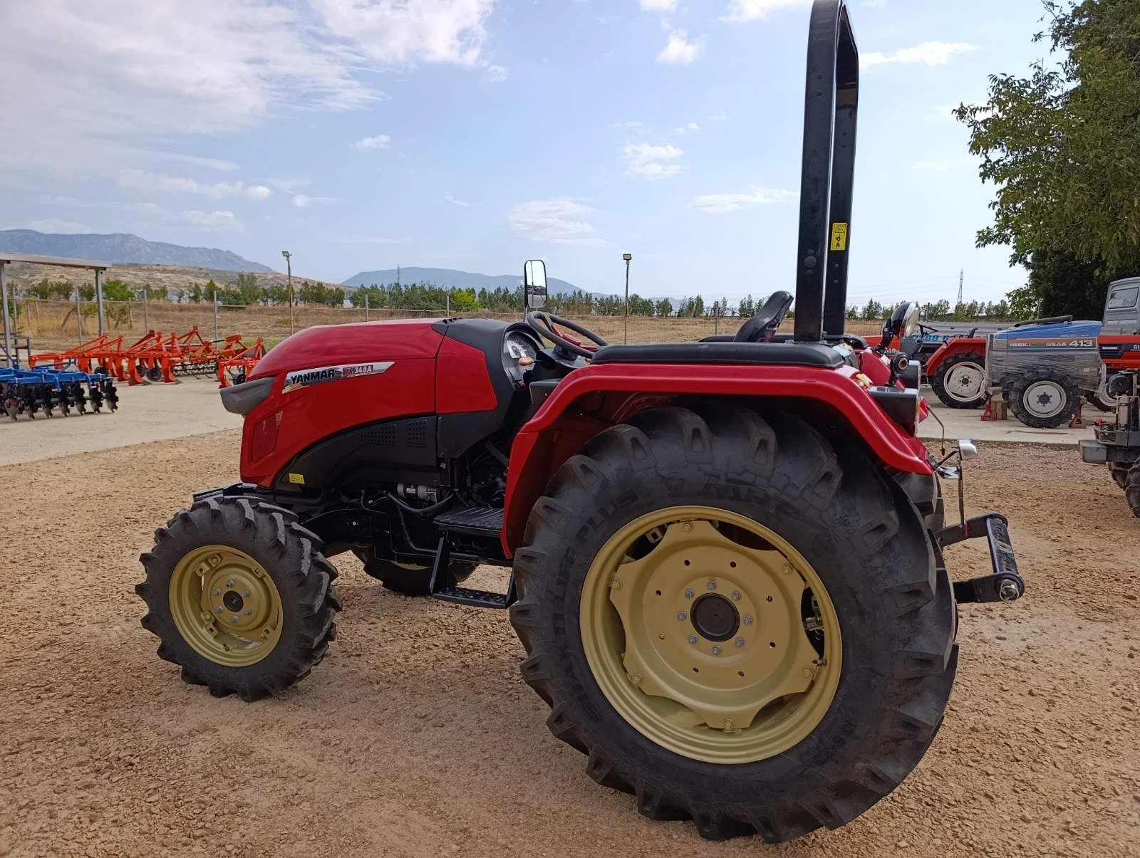 Трактор Yanmar YM348A, снимка 6 - Селскостопанска техника - 54394974
