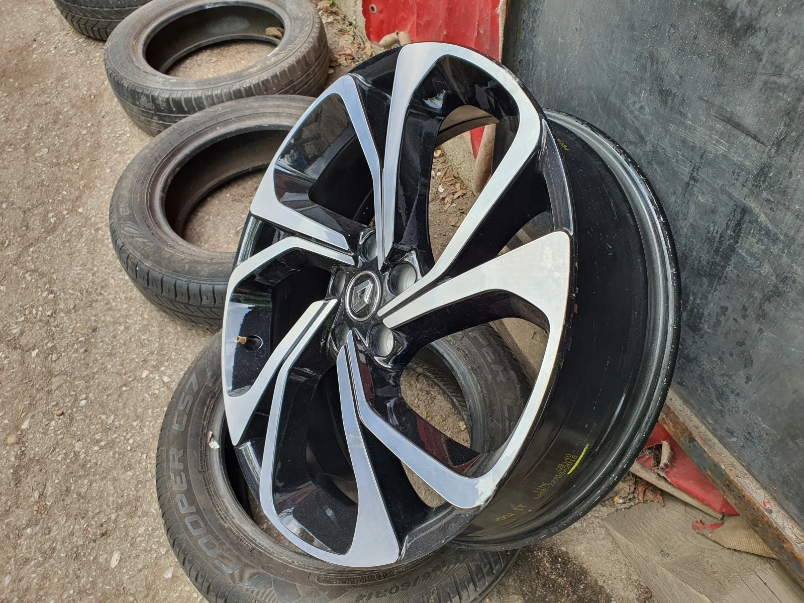 Джанти за Renault Scenic, снимка 5 - Гуми и джанти - 54274055