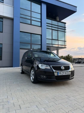 VW Touran 2.0TDI, Автоматик, снимка 3