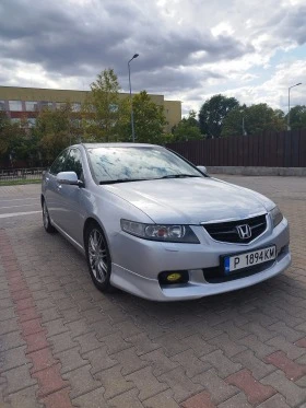 Honda Accord 2.4 i-VTEC 16V Type-S, снимка 1