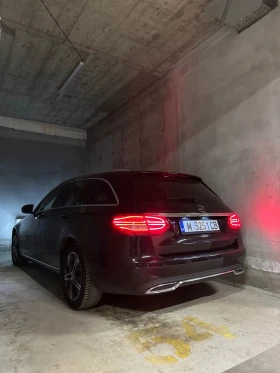 Обява за продажба на Mercedes-Benz C 220 AVANTGARDE/7G-Tronic/Head-up Display ~27 900 лв. - изображение 4