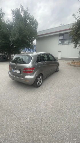 Обява за продажба на Mercedes-Benz B 200 AMG ~6 000 лв. - изображение 9