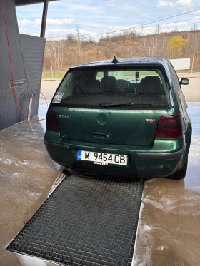 VW Golf 1.9 TDI - 2300 € / 4498.41 лв. - 33712049 7