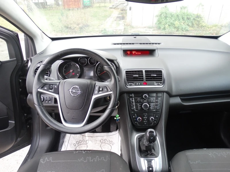 Opel Meriva 1.3CDTI, снимка 10 - Автомобили и джипове - 43238286