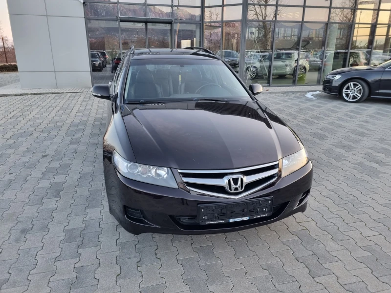 Honda Accord FACELIFT 2.2CTDi-140кс * СМЕНЕНА ВЕРИГА+ СЪЕДИНИТЕ, снимка 1 - Автомобили и джипове - 49231231