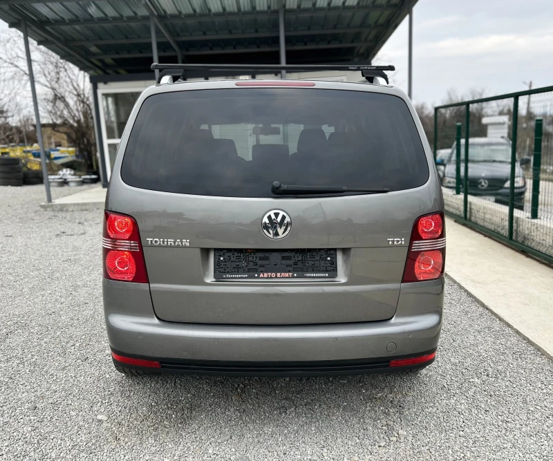 VW Touran Face* 1.9TDI* 105кс* КЛИМАТРОНИК, снимка 5 - Автомобили и джипове - 49378935