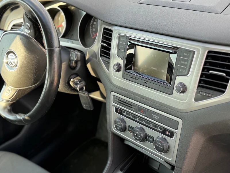 VW Sportsvan 1.2, снимка 7 - Автомобили и джипове - 51044049