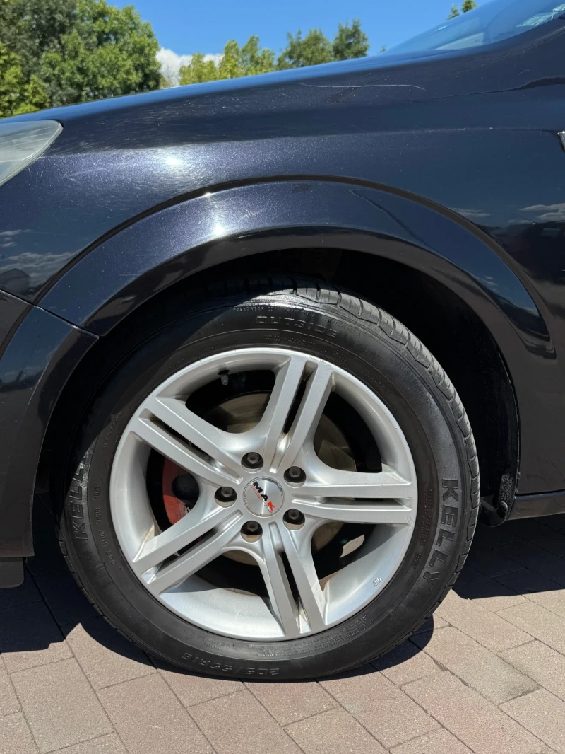 Opel Astra GTC алкантар, снимка 7 - Автомобили и джипове - 52112497