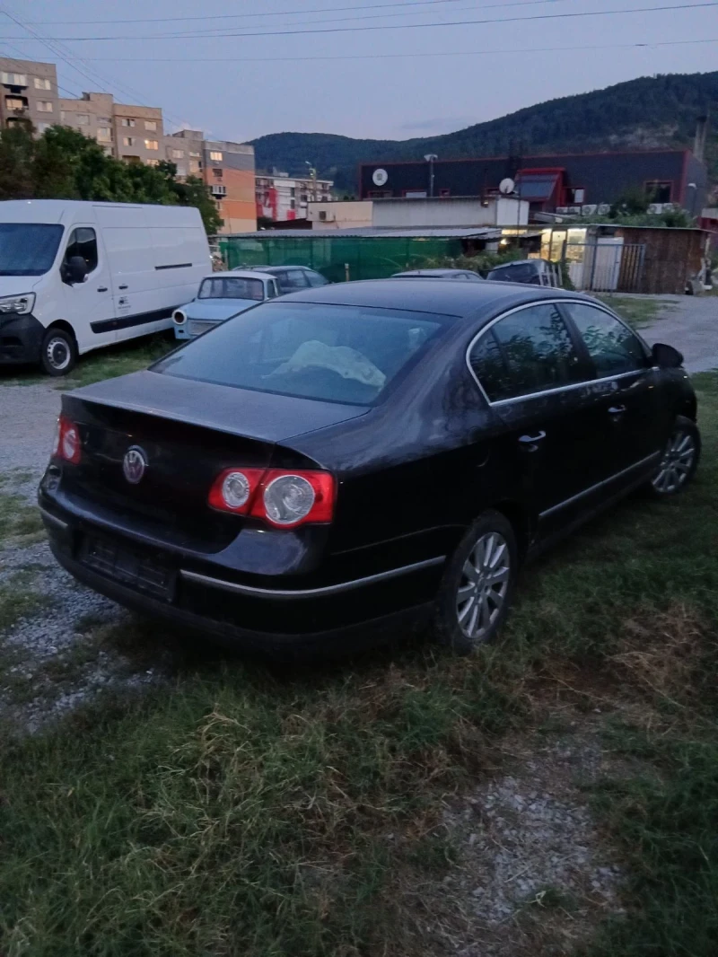 VW Passat 1.4, снимка 2 - Автомобили и джипове - 52805894
