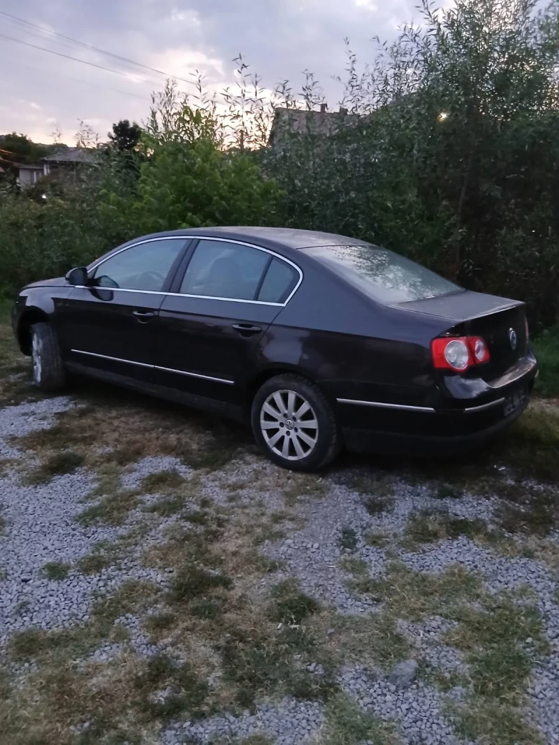 VW Passat 1.4, снимка 3 - Автомобили и джипове - 52805894