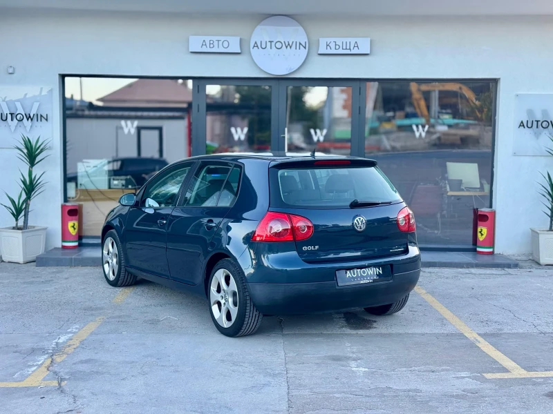 VW Golf 1.9 SDI, снимка 5 - Автомобили и джипове - 51829634