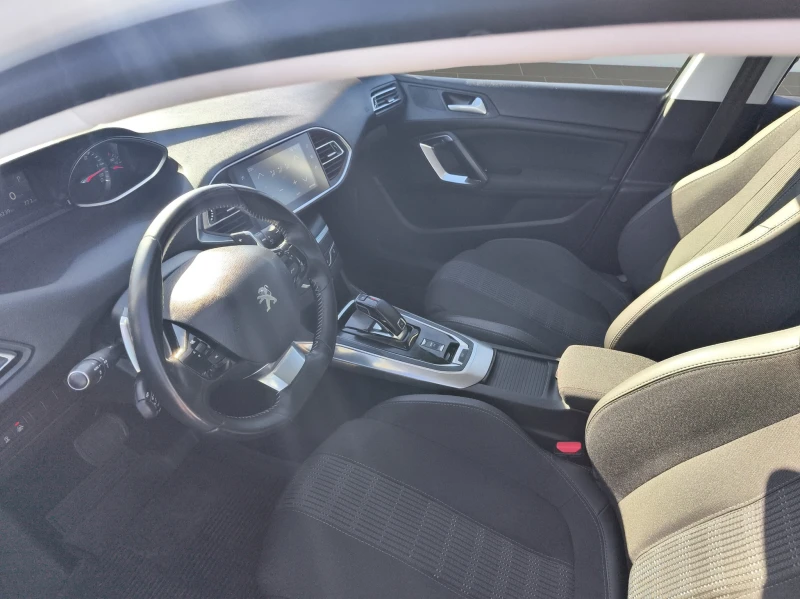 Peugeot 308 ALLURE 1.5 BlueHDi 130 EAT8 E6 // 2003099, снимка 10 - Автомобили и джипове - 52339517