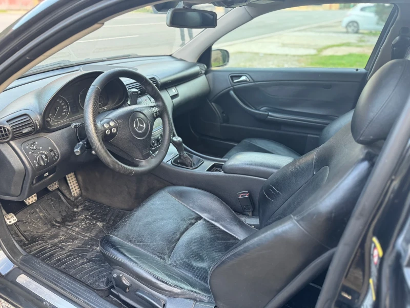 Mercedes-Benz C 220, снимка 6 - Автомобили и джипове - 52860026