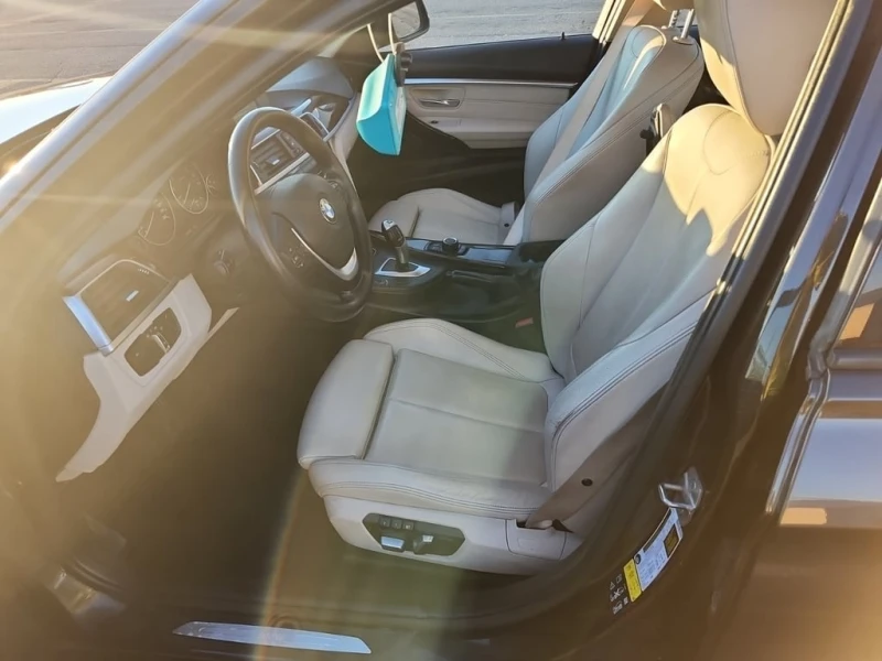 BMW 320 * 320I XDRIVE * CARFAX * ЦЕНА ДО БГ, снимка 8 - Автомобили и джипове - 52878162