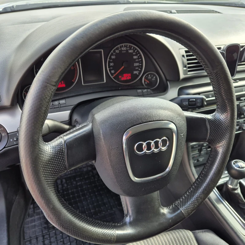 Audi A4, снимка 4 - Автомобили и джипове - 53449754