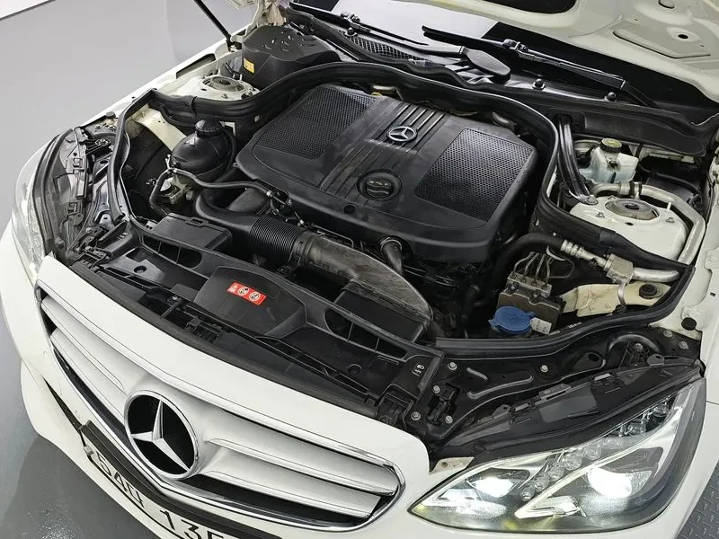Mercedes-Benz E 220 CDI Avantgarde | Mobile.bg   6