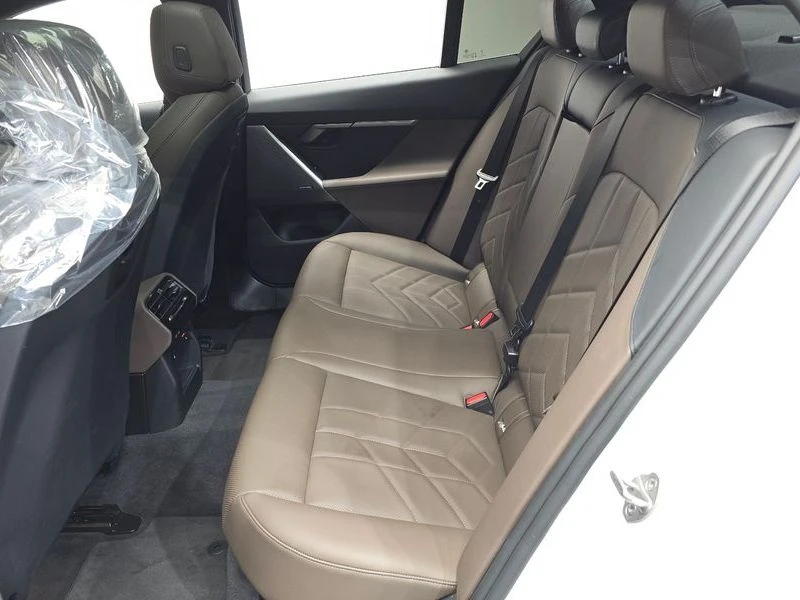 BMW 523 523D M Sport, снимка 11 - Автомобили и джипове - 55963590
