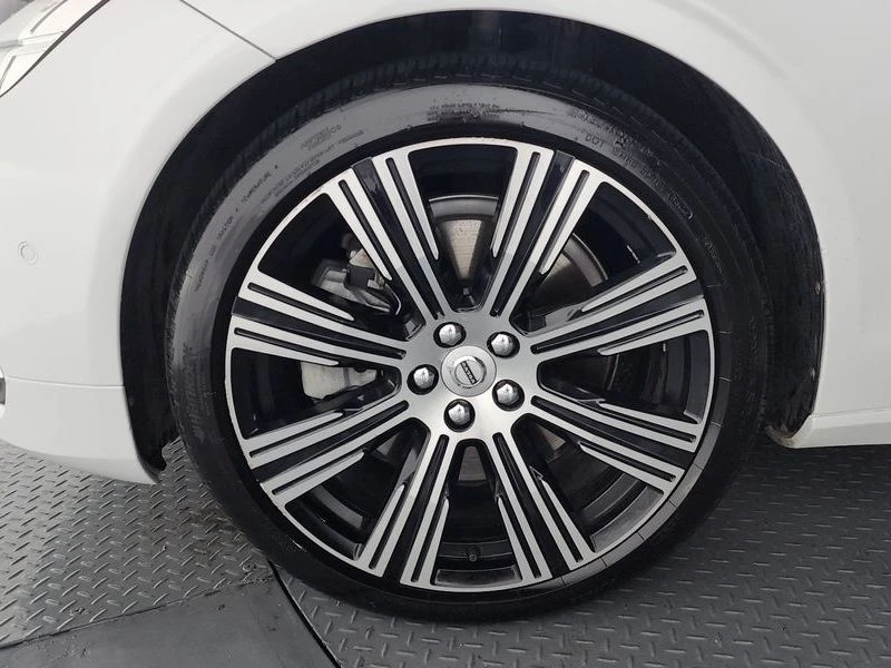 Volvo S90 2.0 Automatic КРАЙНА ЦЕНА: 20467 EUR, снимка 5 - Автомобили и джипове - 55966920