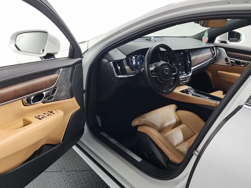 Volvo S90 2.0 Automatic КРАЙНА ЦЕНА: 20467 EUR, снимка 10 - Автомобили и джипове - 55966920