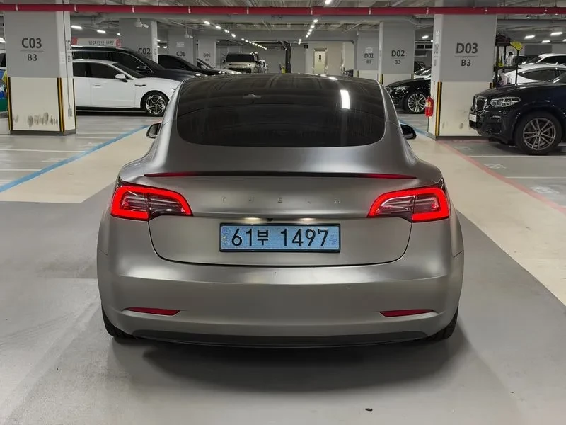 Tesla Model 3   Long-Range Awd, снимка 2 - Автомобили и джипове - 56358502