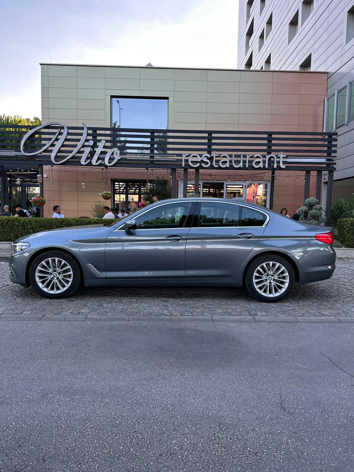 BMW 530 D Xdrive Luxury line G30 - изображение 4