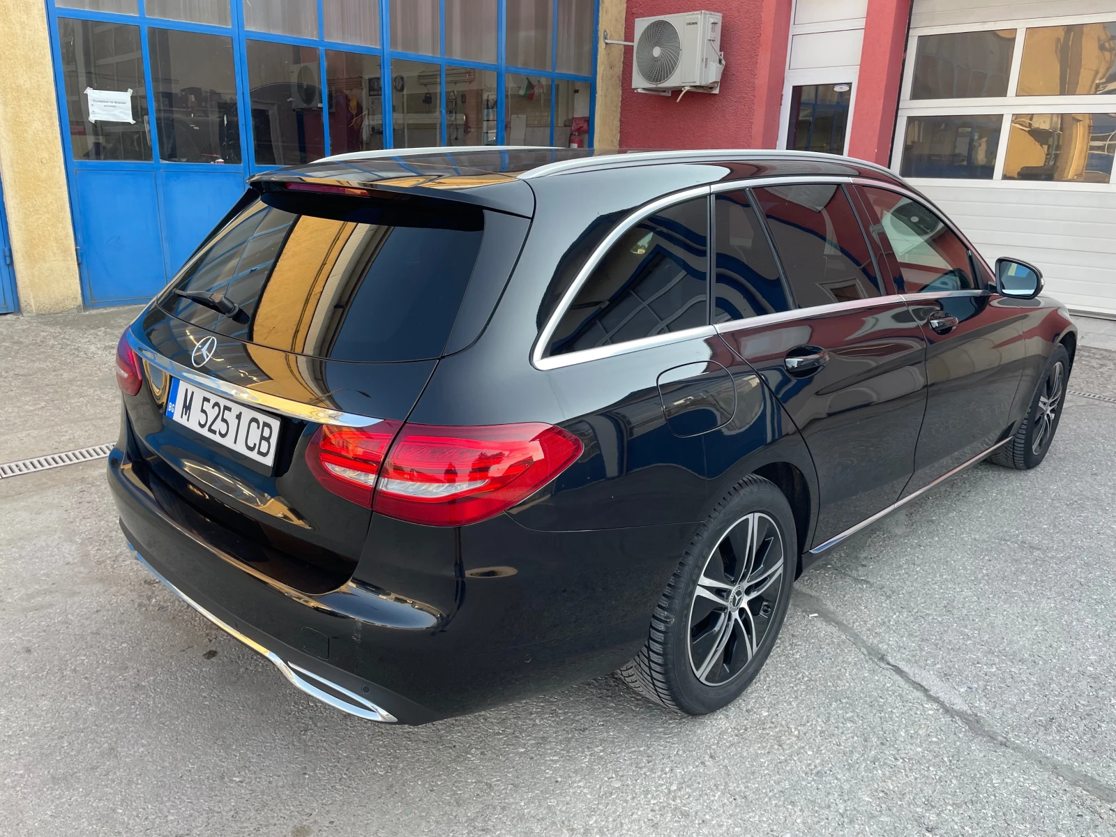 Mercedes-Benz C 220 AVANTGARDE/7G-Tronic/Head-up Display - изображение 6
