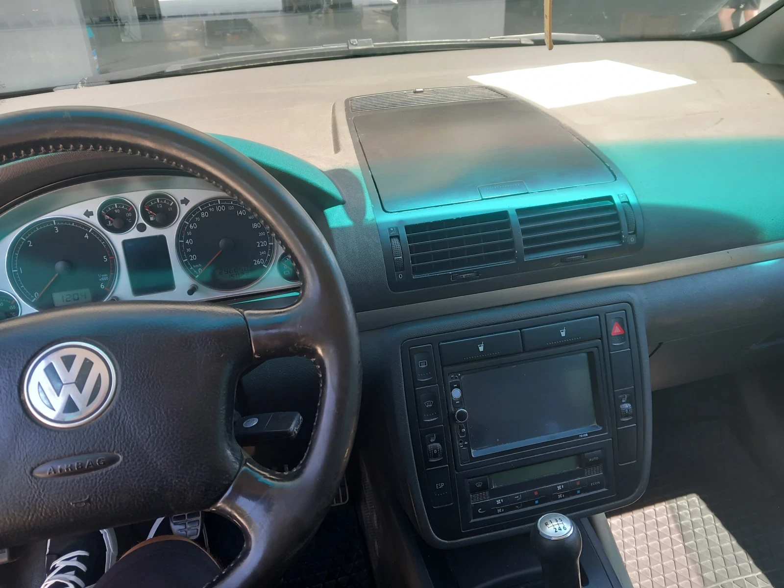 VW Sharan  - изображение 9