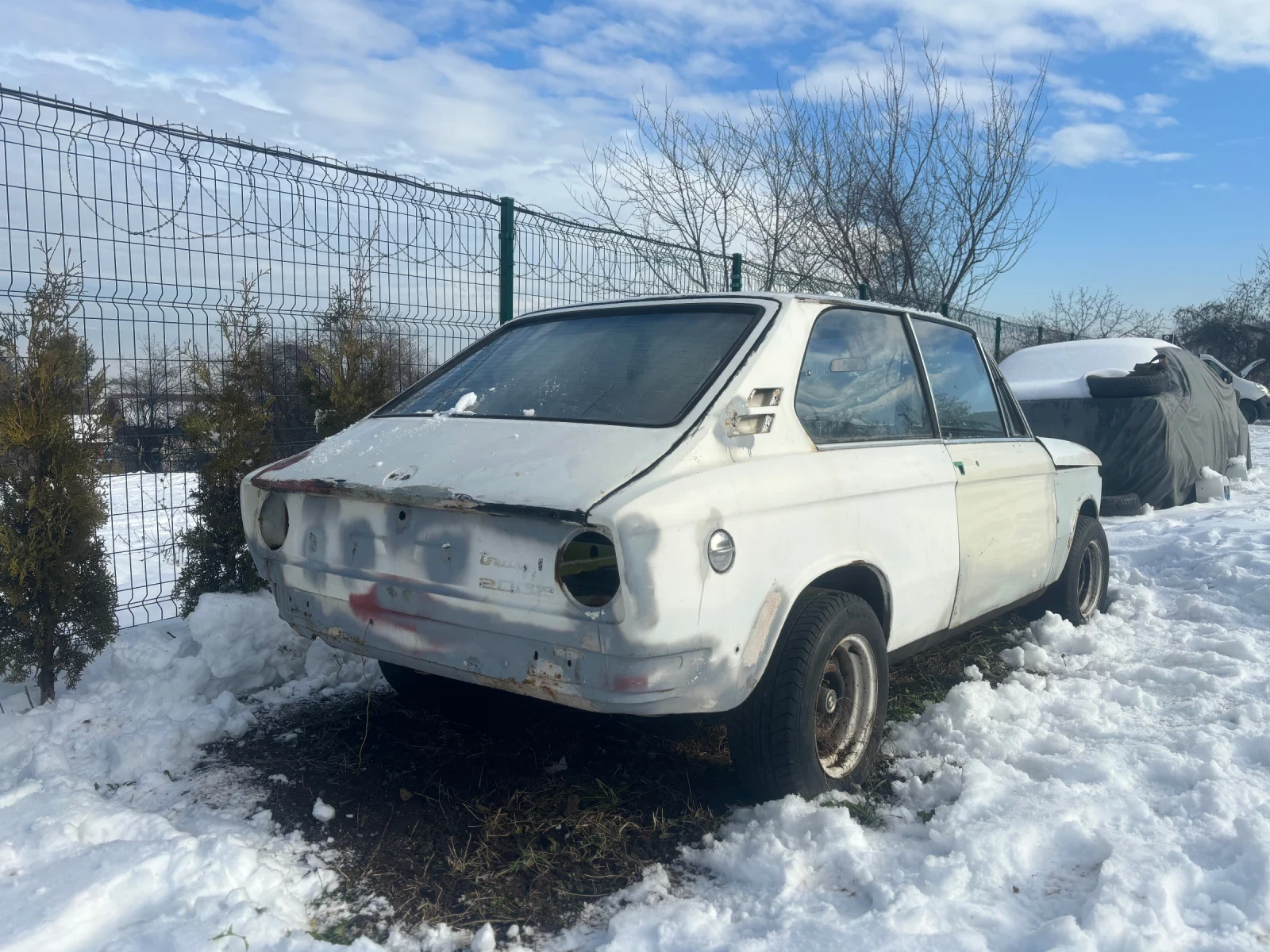 BMW 2002 Touring - изображение 2