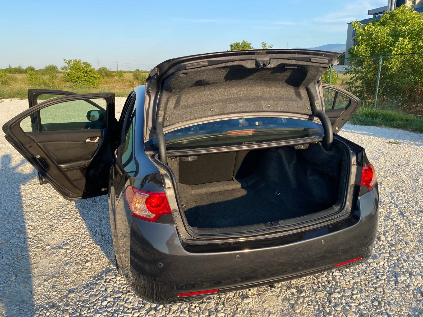 Honda Accord 2.2 i-DTEC - изображение 9