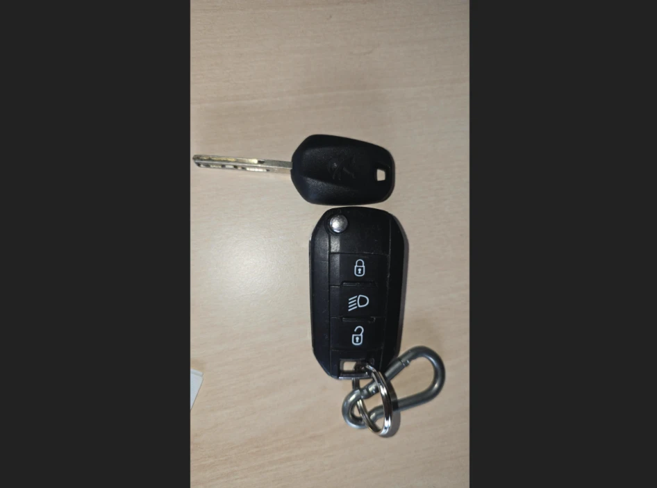 Peugeot 208 1.5 HDI Active | Mobile.bg � ����������� 12