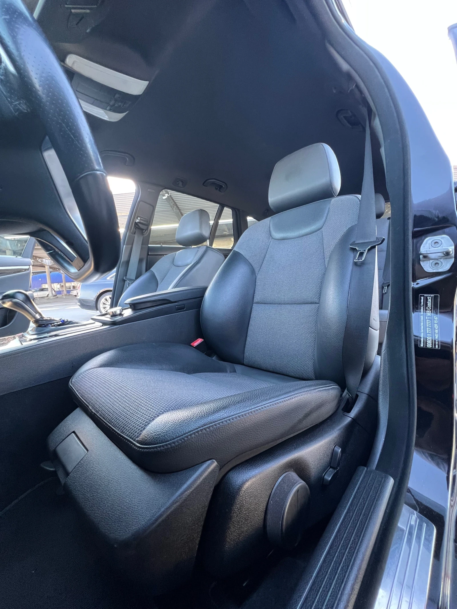 Mercedes-Benz C 250, снимка 9 - Автомобили и джипове - 54219670