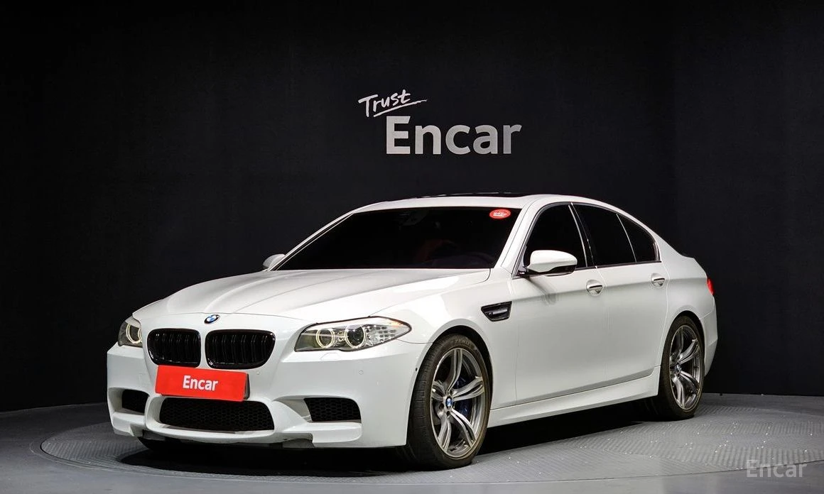 BMW M5 HEAD-UP* 360 КАМЕРИ* ПОДГРЕВ* ОБДУХВАНЕ* ШИБИДАХ