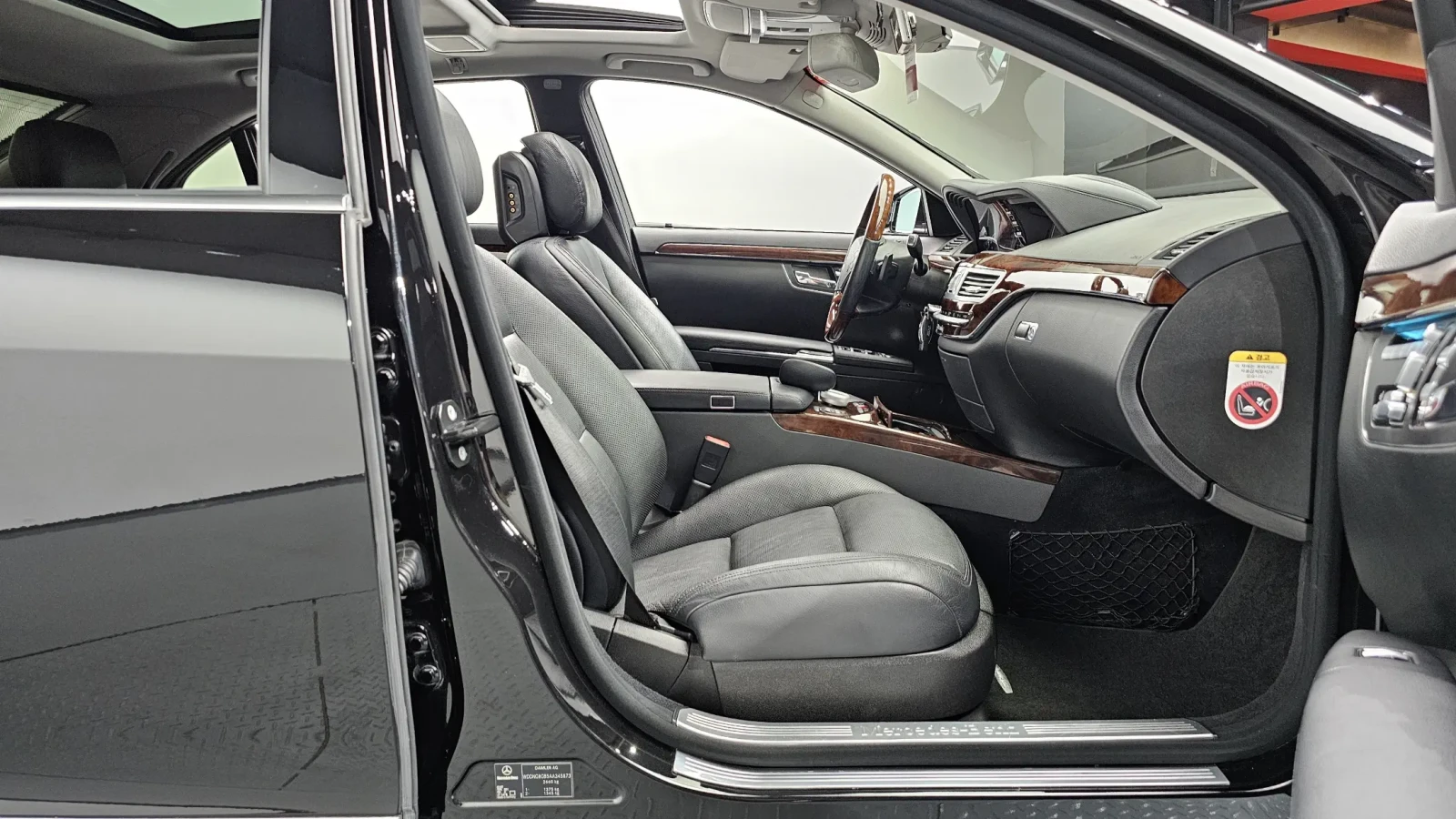 Mercedes-Benz S 500 5.5* FULL* TV* КРАЙНА ЦЕНА* АВТОКРЕДИТ* , снимка 9 - Автомобили и джипове - 54946824