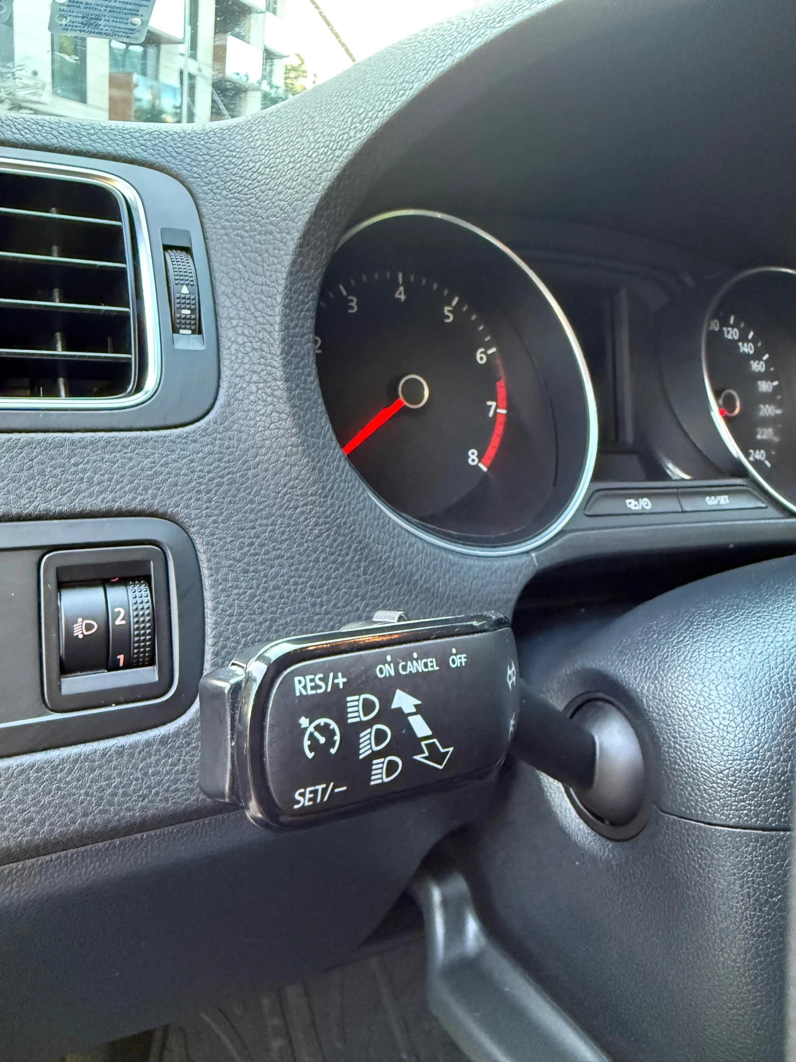 VW Polo Първи собственик   Закупена от VW България, снимка 8 - Автомобили и джипове - 55055403