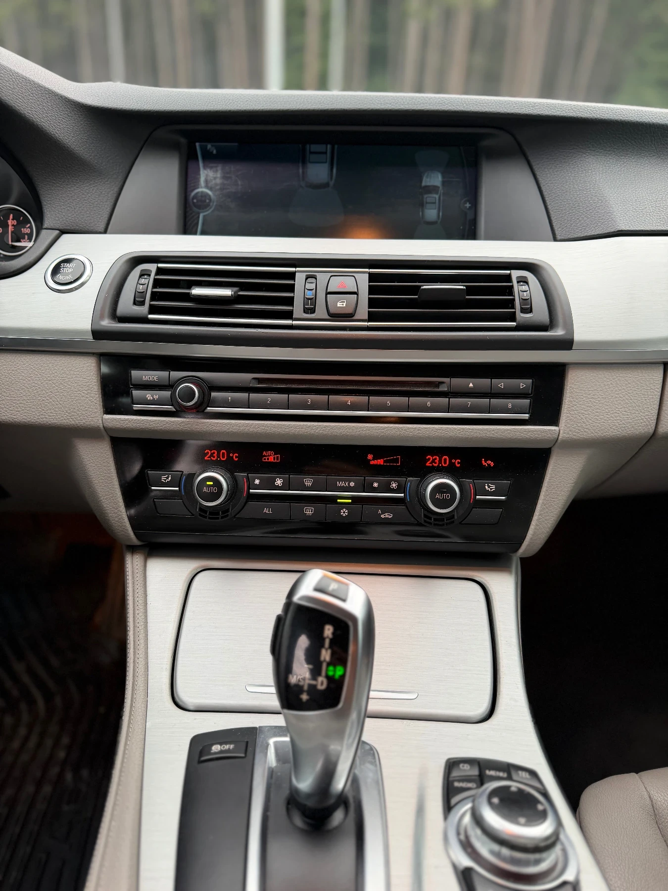 BMW 530, снимка 13 - Автомобили и джипове - 55216194