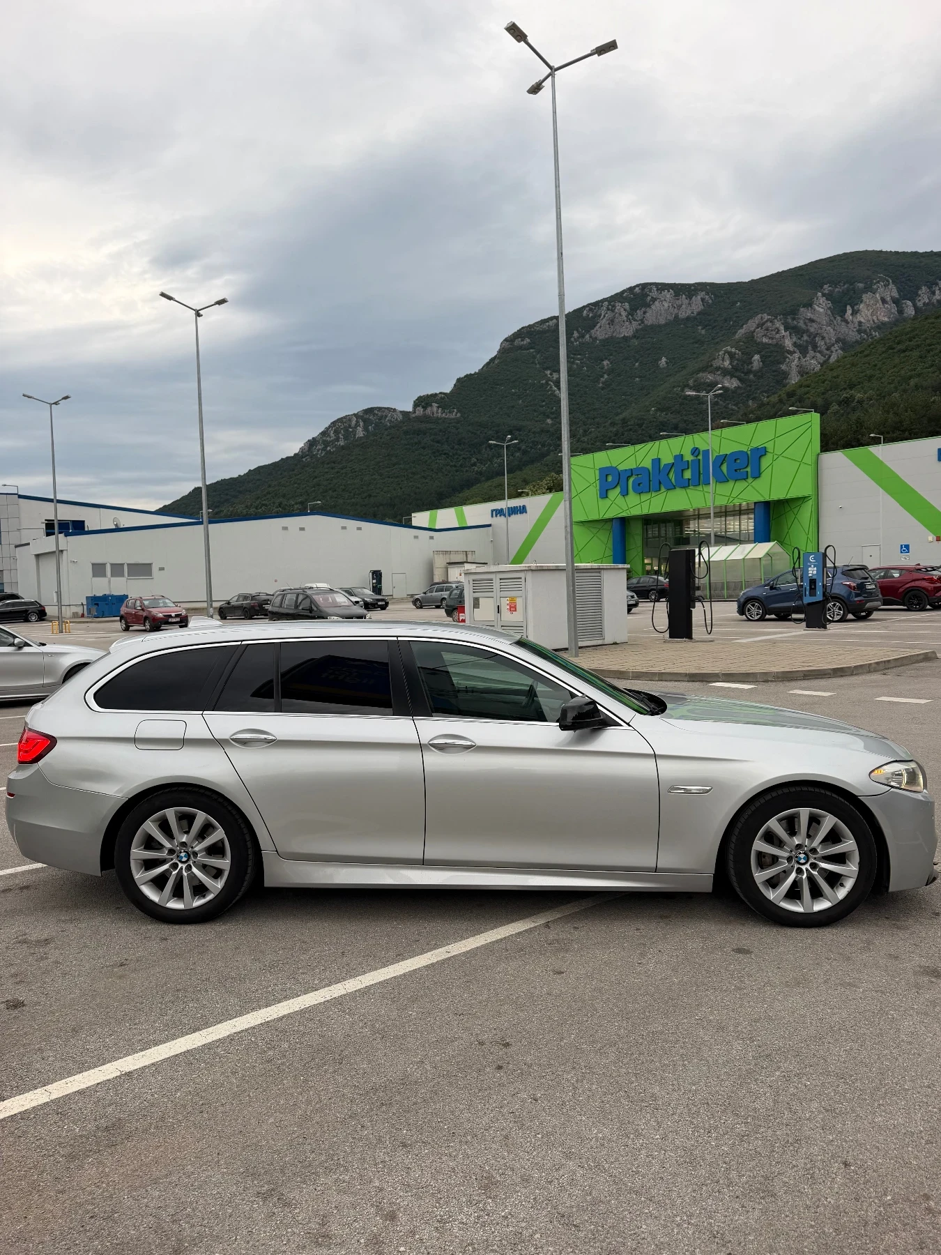BMW 530, снимка 3 - Автомобили и джипове - 55216194