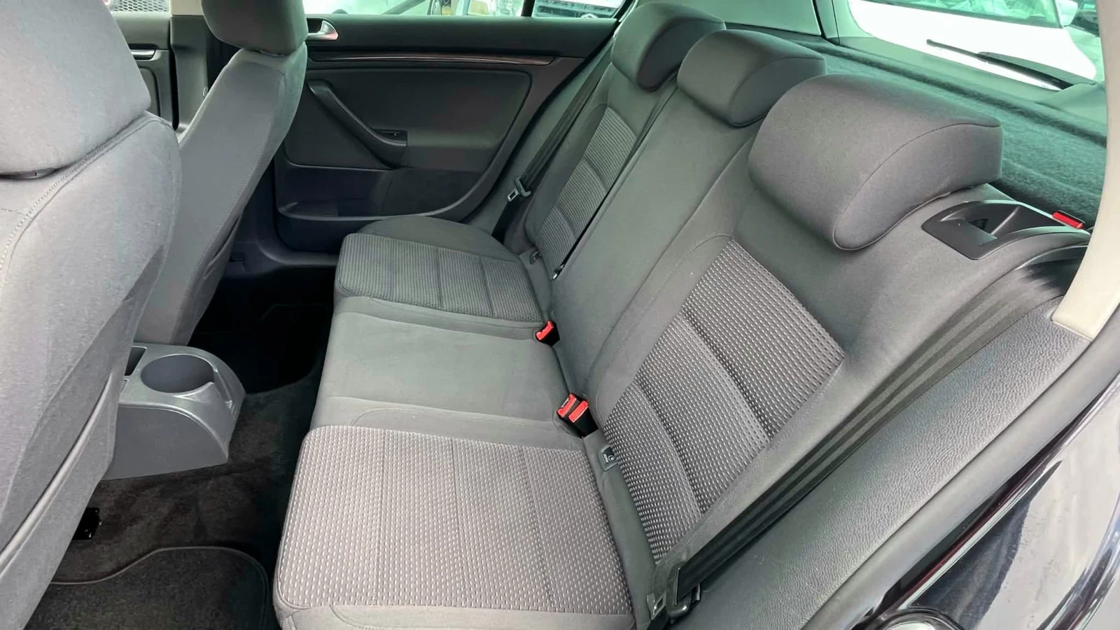 VW Golf GT-NAVI-6скорости, снимка 11 - Автомобили и джипове - 55234647