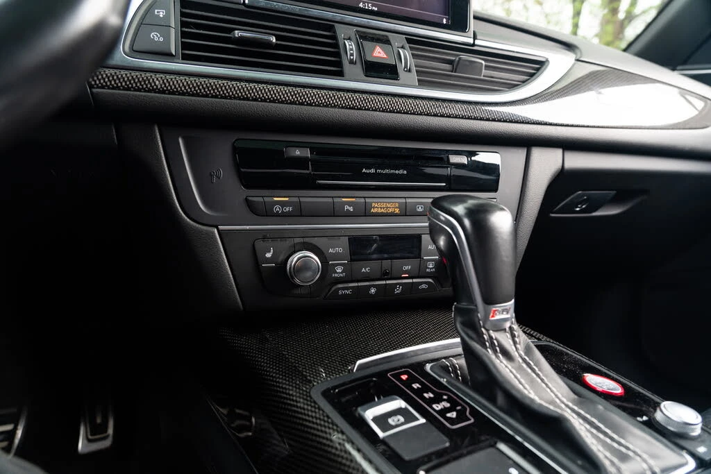 Audi S6 Technik, снимка 16 - Автомобили и джипове - 55351793