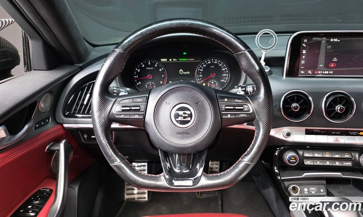 Kia Stinger 3.3 Turbo AWD GT, снимка 12 - Автомобили и джипове - 55856244