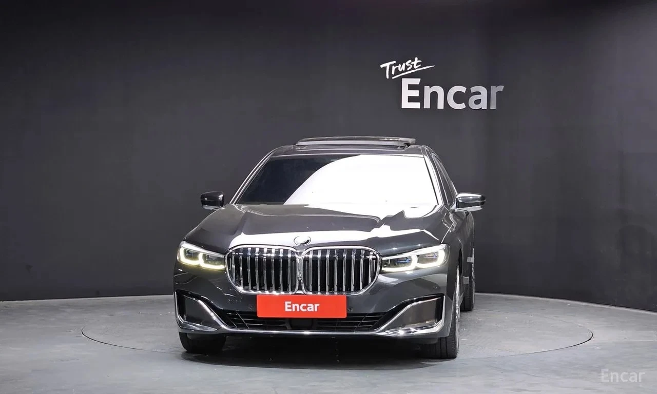 BMW 740 Ld xDrive Design Pure Excellence / АВТОКРЕДИТ, снимка 3 - Автомобили и джипове - 55949294