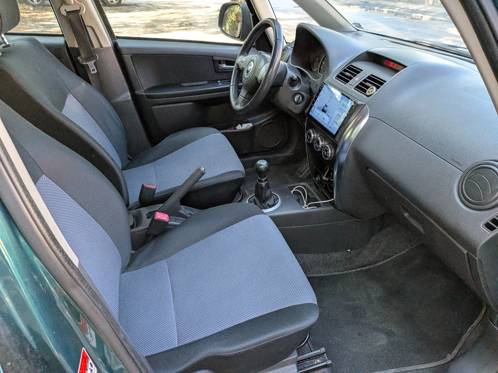 Fiat Sedici 4x4, снимка 10 - Автомобили и джипове - 56354192
