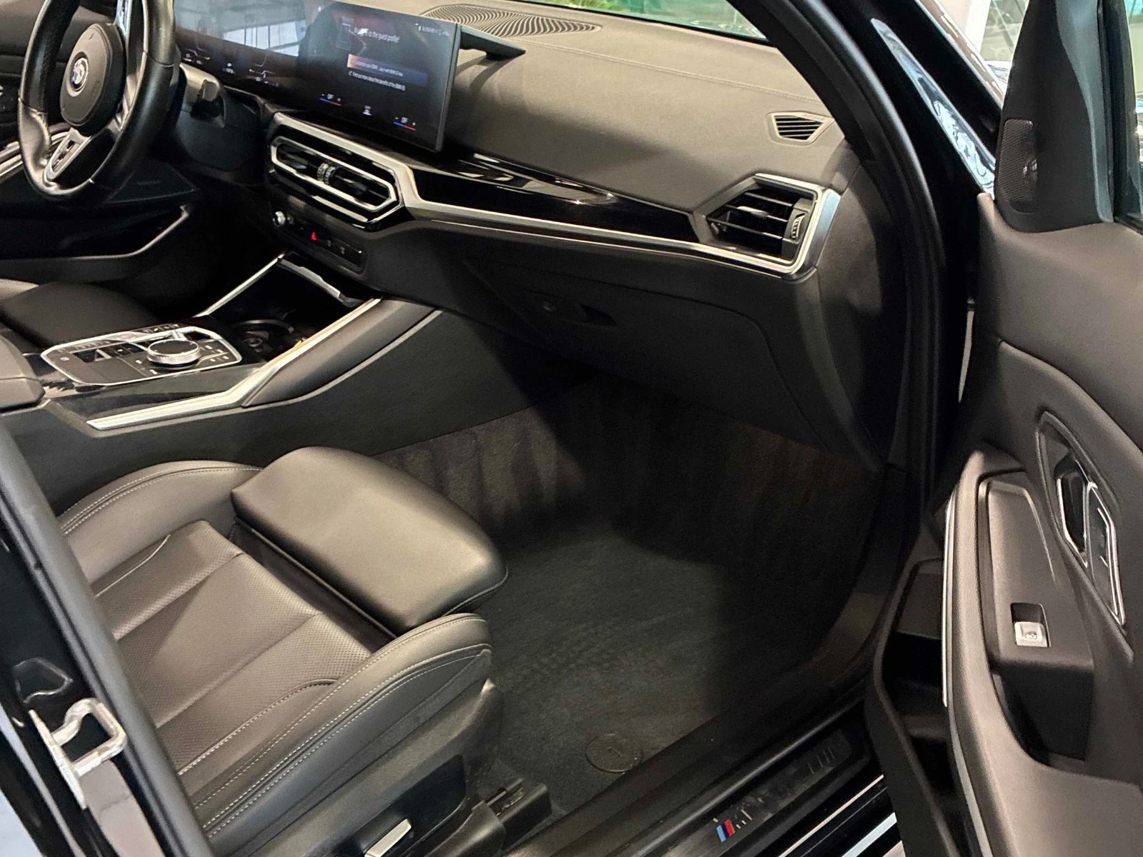 BMW 330 M-Sport * Harman/Kardon * ���������� (���� �� ��) | Mobile.bg � ����������� 10
