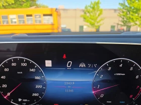 Mercedes-Benz GLC 300 2 КЛЮЧА * ПАНОРАМА * ПОДГРЕВИ * CARFAX, снимка 10