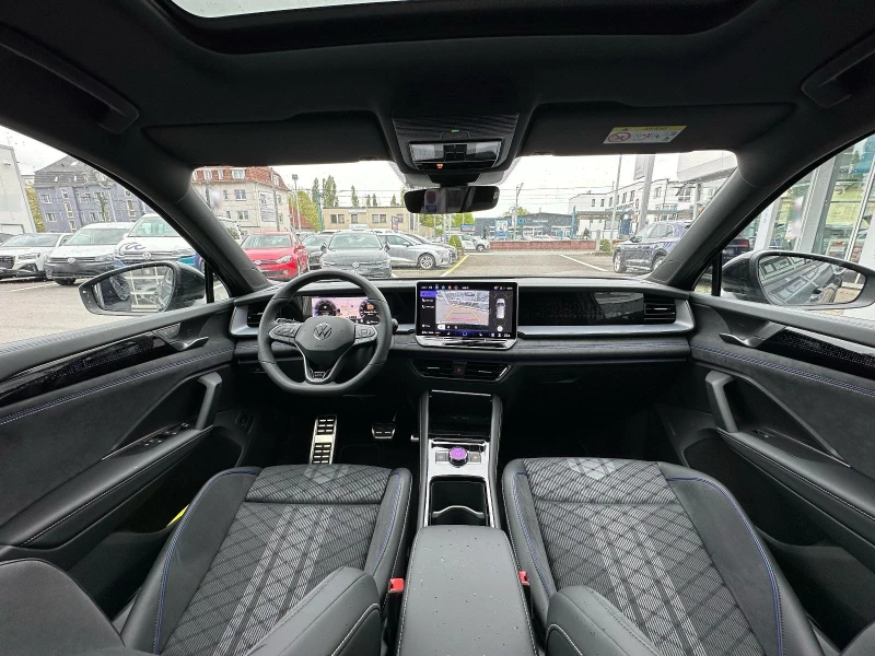 VW Tayron 2.0TDI 4M R Line #PANO #HUD #KeyGo #MASSAGE #iCar_, снимка 12 - Автомобили и джипове - 50074340