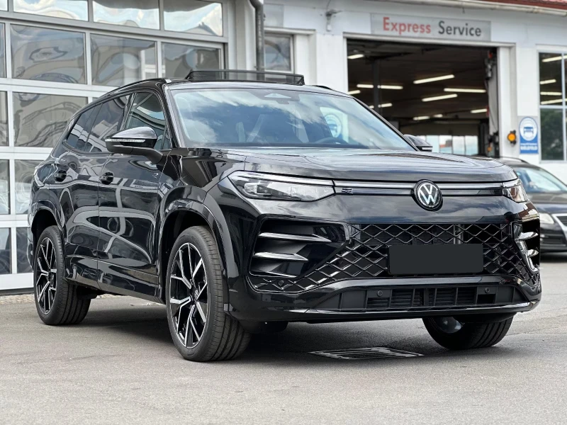 VW Tayron 2.0TDI 4M R Line #PANO #HUD #KeyGo #MASSAGE #iCar_, снимка 3 - Автомобили и джипове - 50074340