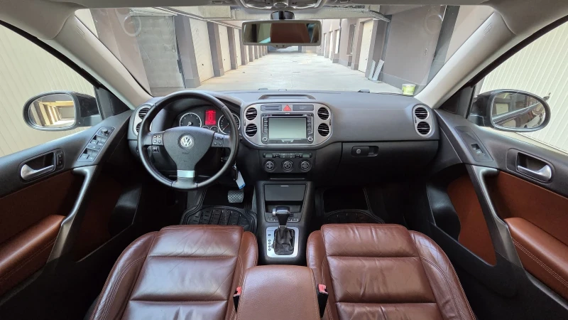 VW Tiguan 2.0TDi DSG, снимка 6 - Автомобили и джипове - 51332675