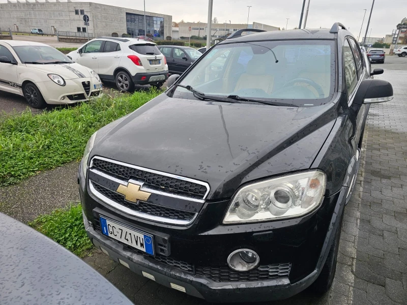 Chevrolet Captiva 2.0tdi 150k.c 6+ 1 4x4 ITALIA , снимка 6 - Автомобили и джипове - 52751452