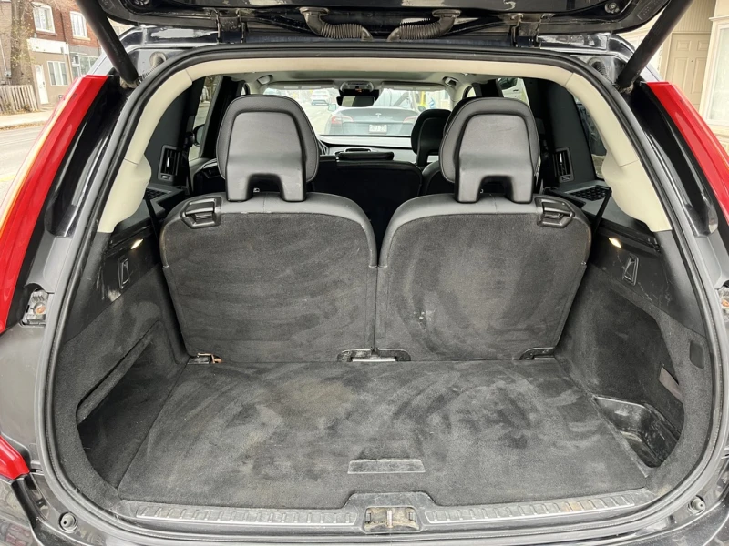 Volvo Xc90 MOMENTUM* 7 SEATER* Кожа* Подгрев* ПАНОРАМА* Keyle, снимка 15 - Автомобили и джипове - 53035925