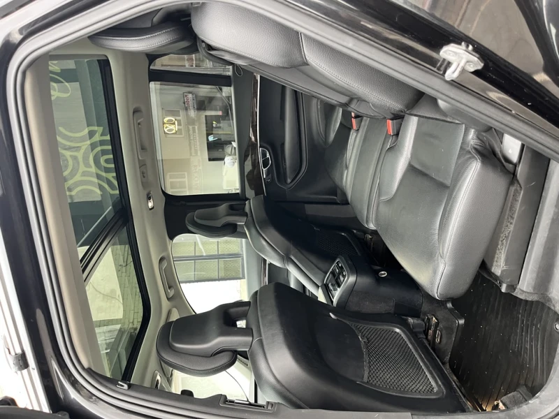 Volvo Xc90 MOMENTUM* 7 SEATER* Кожа* Подгрев* ПАНОРАМА* Keyle, снимка 12 - Автомобили и джипове - 53035925